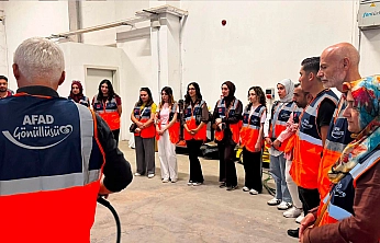 Elazığ'da AFAD gönüllülerine yönelik eğitim programı devam ediyor