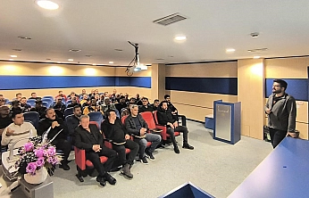 Elazığ'da ambulans sürücülerine güvenli sürüş eğitimi verildi