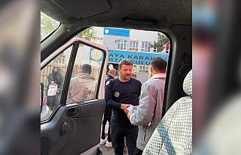 Elazığ'da asansörde mahsur kaldı, itfaiye aracıyla sınava yetişti