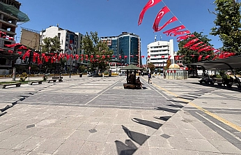 Elazığ'da çöl sıcakları hayatı durdurdu: Termometreler 38 dereceyi gösterdi