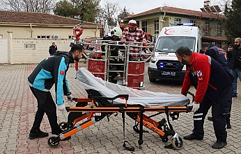 Elazığ'da deprem ve yangın tatbikatı gerçeğini aratmadı
