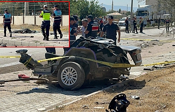 Elazığ'da facia otomobil ikiye bölündü! 2 ölü, 2 yaralı