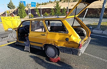 Elazığ'da feci kaza: 1 ölü, 2 yaralı