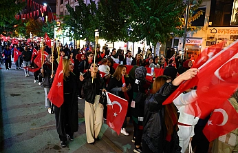 Elazığ'da 'Fener Alayı' yürüyüşü