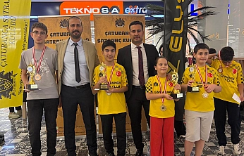 Elazığ'da geleneksel satranç turnuvası: 9 Şehirden 139 sporcu mücadele etti