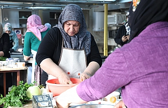 Elazığ'da kadın elinden yöresel yemek yarışması renkli görüntülere sahne oldu