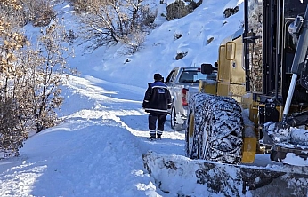 Elazığ'da kapanan yollar tek tek açıldı