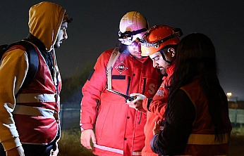 Elazığ'da kayıp otizmli çocuğu arama çalışmaları sürüyor