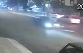 Elazığ'da mucize kurtuluş: Motosikletteki 2 kişi ölümden döndü