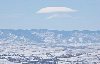 Elazığ'da nadir görülen mercek bulutları görsel şölen yarattı