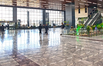 Elazığ'da şehirler arası otobüs terminali, modern yapısıyla dikkat çekiyor