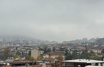 Elazığ'da sis etkili oldu