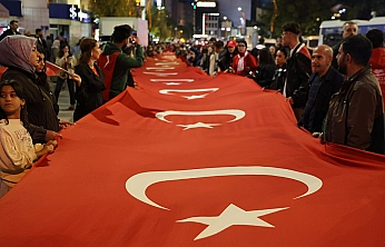 Elazığ'da tüyler diken diken: 'Fener Alayı' yürüyüşü gerçekleştirildi