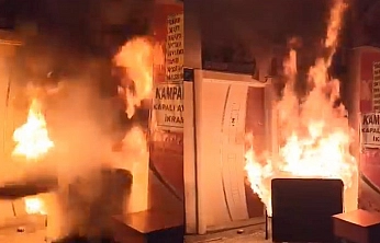 Elazığ'da yanan işletmenin yardımına esnaf yetişti