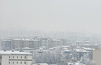 Elazığ'ın yüksek kesimlerini sis kapladı