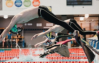 Elazığ paletli yüzme yarışlarında dünya 3.'sü oldu