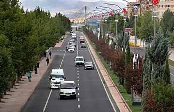 Elazığlı araç sahiplerini üzecek haber geldi! Zam yapıldı