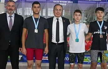 Elazığlı başarılı yüzücü Siraç Efe'den 10 yarışta 10 derece