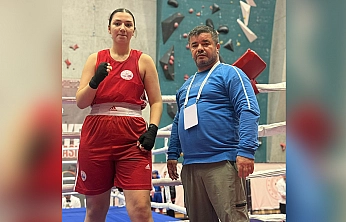 Elazığlı boksör Nilda Nur Eraslan milli takım kampına davet edildi