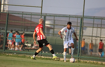 Elazığspor, hazırlık maçında Ayvalık Gücü Belediye Spor'u 2-1 mağlup etti