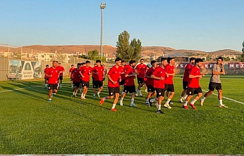 Elazığspor, Yeni Sezonun İlk Antrenmanını Gerçekleştirdi