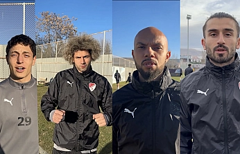 Elazığsporlu futbolculardan taraftara maç daveti