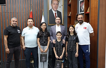 Eskrim İl Temsilciliğinden İl Müdürü Abdulsamet Eren'e teşekkür ziyareti