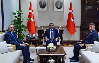 Fırat Üniversitesi Rektörü Göktaş'tan Cumhurbaşkanı Yardımcısı Yılmaz'a ziyaret