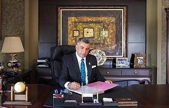 Gençlerin zirvesinde Gürsel Erol