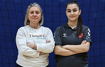 Gençlik ve Spor Kulübü Sporcusu Ecrin Kehya U16 milli takım kampında
