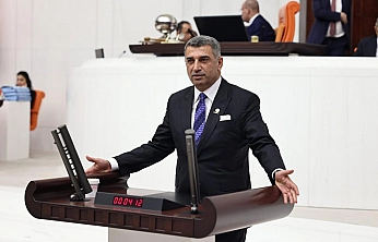 Gürsel Erol'dan bakanlığa çağrı: 'Elazığ'ın trafik ve iletişim sorunları acil müdahale bekliyor'