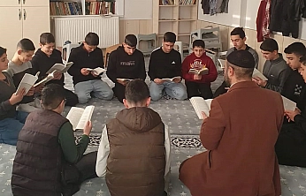 Karakoçan'da Kur'an kursu öğrencilerine ara dönem eğitimi