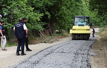 Palu'da güvenlik yolunda asfalt çalışmaları devam ediyor