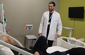 Şehir Hastanesi Diyaliz Ünitesi Hastalarına Şefkat ve güvenle yaklaşıyor