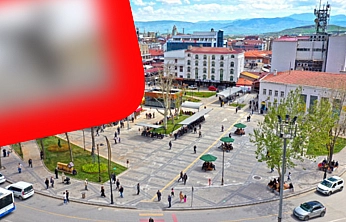 Sokakta gören duruyor! Elazığ'da gizemli tasarım