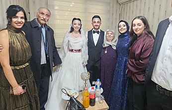 Tuncer Sönmez'in Mutlu Günü: Kızı Nidanur Dünya Evine Girdi