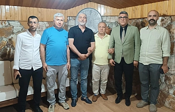 Türk Ocakları'ndan Kıbrıs Şehidi Mustafa Uygur'un ailesine anlamlı ziyaret