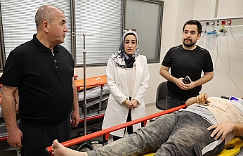 Vali Hatipoğlu'ndan yaralı işçilere geçmiş olsun ziyareti