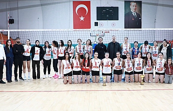 Yıldız Kadınlar Voleybol İl Birinciliği tamamlandı