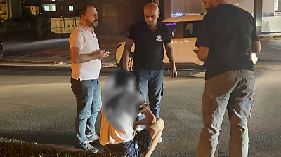 17 yaşındaki çocuk arkadaşı tarafından sırtından bıçaklandı