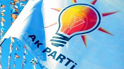 AK Parti'nin 3 il başkanı değişti