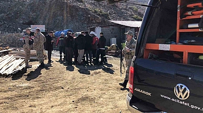 Alacakaya'da maden ocağında göçük: Göçük altına kalan işçiyi kurtarma çalışmaları sürüyor