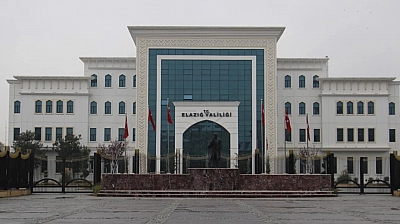Elazığ'da ikili eğitim yapan okullarda öğleden sonra eğitime ara verildi