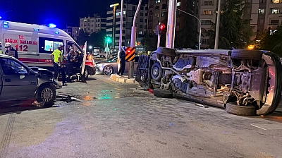 Elazığ'da trafik kazası çok sayıda yaralı var