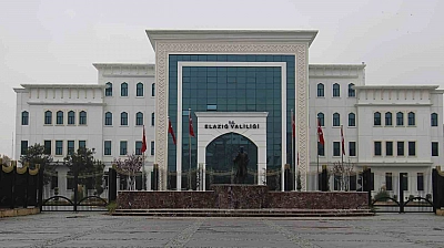 Elazığ Valiliği: Kaçak yapılara yıkım ve 5,7 milyon TL ceza