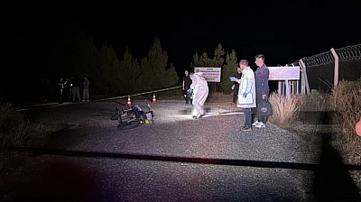 Kızını görmeye gelen genci öldürdü