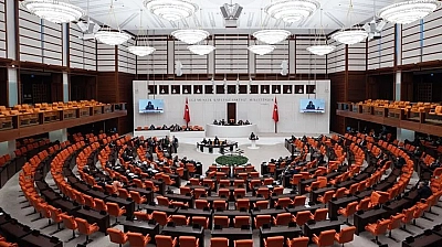 Komisyonda sürpriz düzenleme: Maaşlara 30 bin TL ek artış