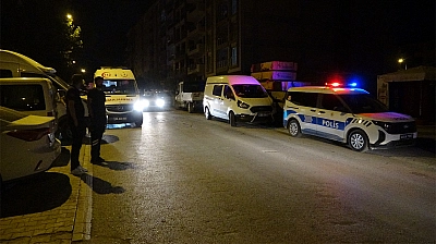 Malatya'da yaşlı kadın evinde yarı çıplak halde ölü bulundu