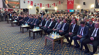 MHP Elazığ'da 15. Olağan Kongre Gerçekleştirildi: Oğuzhan Demir görevi devraldı