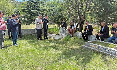 Ahmet Aytar Elazığ'da kabri başında anıldı